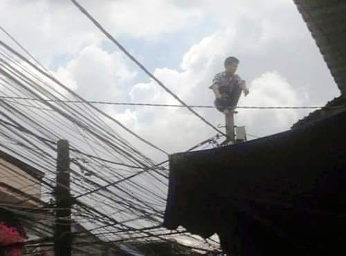 Kelakuan aneh bin Ajaib orang - Orang ini bikin ngakak seharian